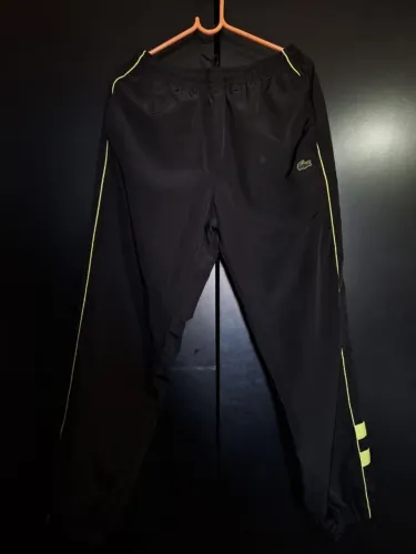 Calça Lacoste Relaxed Fit Sport