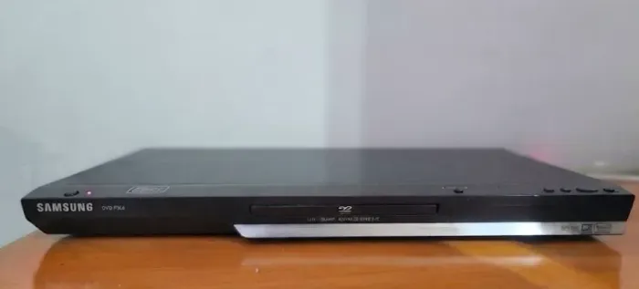 DVD Player da marca Samsung, modelo DVD-P366
