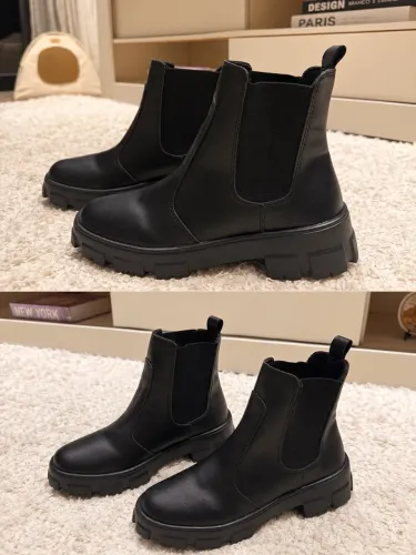 Coturno preto feminino tratorada confortável