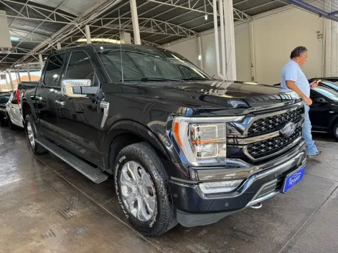 Ford F-150 Platinum 4X4 5.0 V8 2023