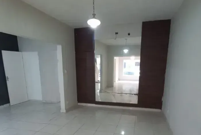 Casa comercial para locação R Napoleão de Barros 862 Dois andares