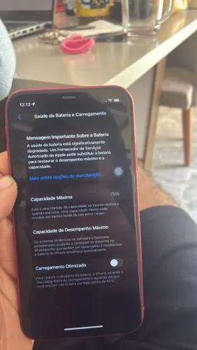 iPhone 11 ,75% de bateria tudo original acompanhar carregador original