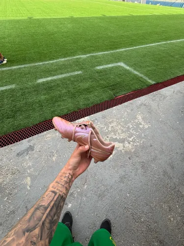 Chuteira Nike Tiempo Ligera Pro 