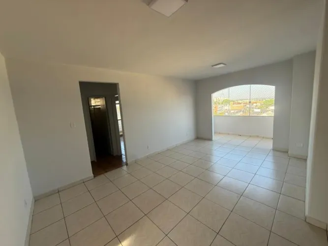 EDIFÍCIO LEVINAR - APARTAMENTO 202 - VILA LUCY