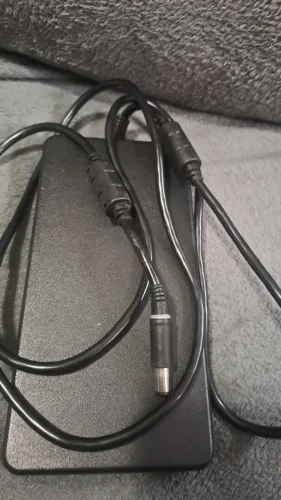 Carregador Dell - 240 Watts (conector 7,4mm) ---ORIGINAL--- usado