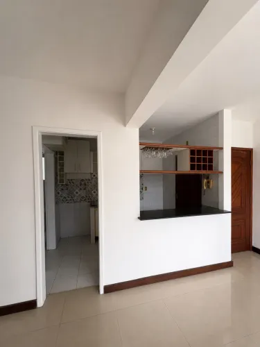 Apartamento 2/4 com Dependência Completa | 99 m² | Excelente Oportunidade