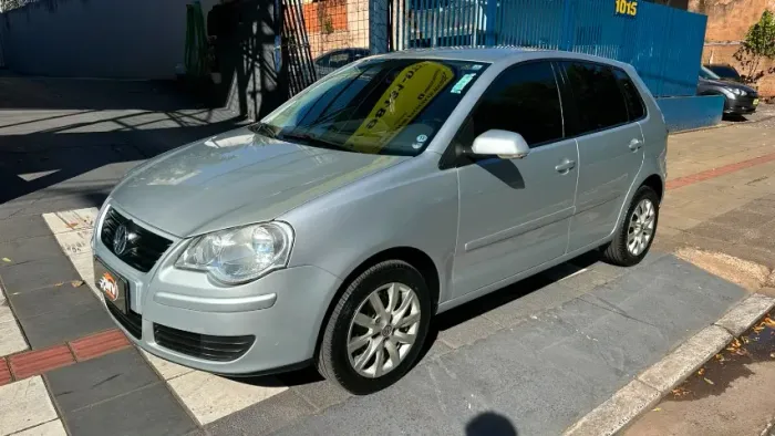 Volkswagen Polo 1.6 E-flex 8V 5P 2011