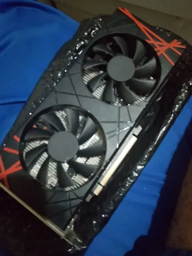 (RX 580 8GB Funcionando - Clock Baixo)