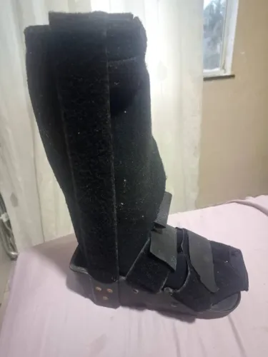 Bota robocop ortopédica 