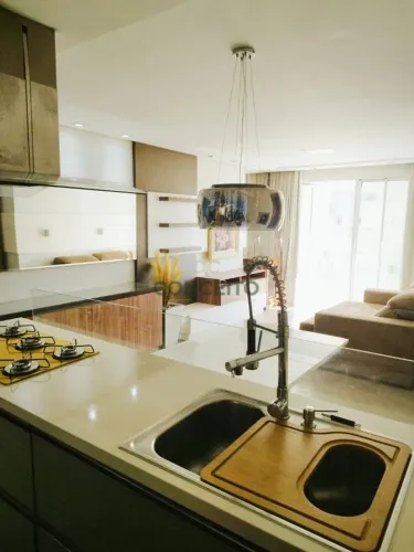 Apartamento para LOCAÇÃO, 2 Quartos sendo 1 Suíte, Mobiliado, em Condominio Club em Barrei