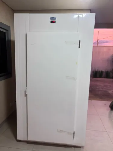 Câmara Fria 1800 Litros