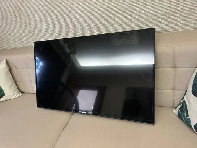 TV SEMP 43" (Retirada de Peças)