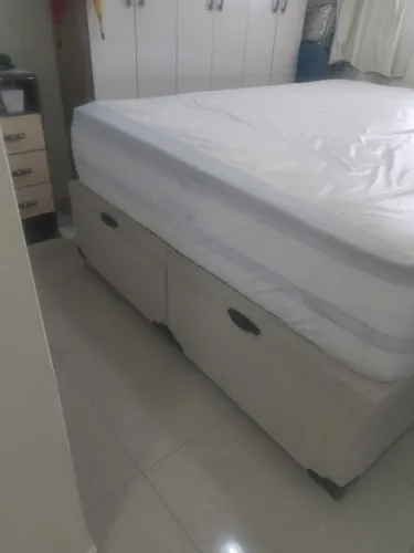 Cama Box Casal com Baú + Colchão Ortobom CamaBox Platinum.