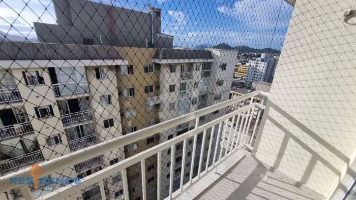 Apartamento com 2 dormitórios para alugar, 55 m² por R$ 2.604,75/mês - Residencial Coqueir