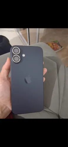 iPhone 16 Plus 