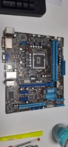 Placa mãe ASUS P8H61-m LE/BR
