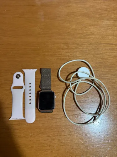 Apple Watch série 3 rose 38 mm