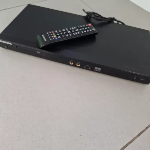 Blu-ray com pouco uso e em funcionamento excelente