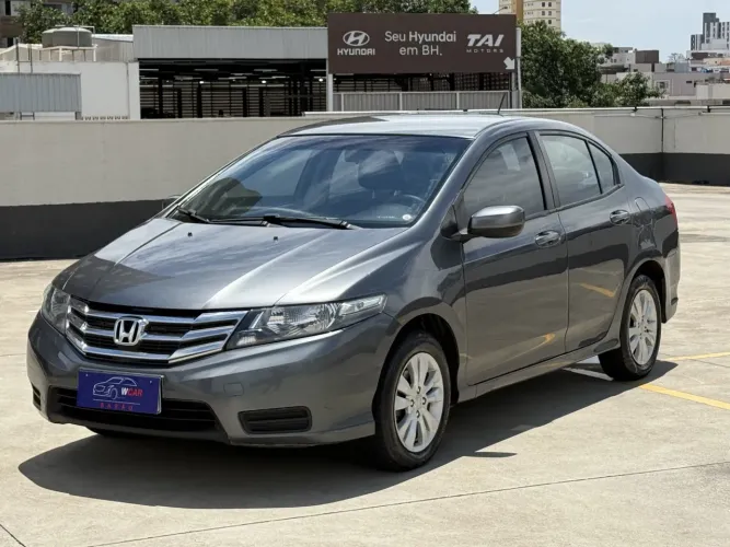 Honda City Sedan LX 1.5 Flex 16V 4P Aut. 2013