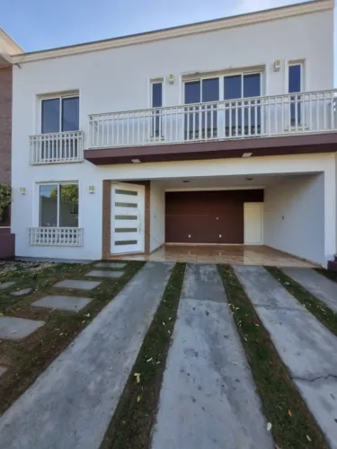 Casa Residencial Com 3 Quartos Sendo 1 Suíte Para Venda E locação No Condomínio Terras De
