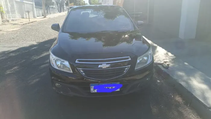 Chevrolet Onix Hatch LT 1.0 8V Flex Power Mec. 4P 2013