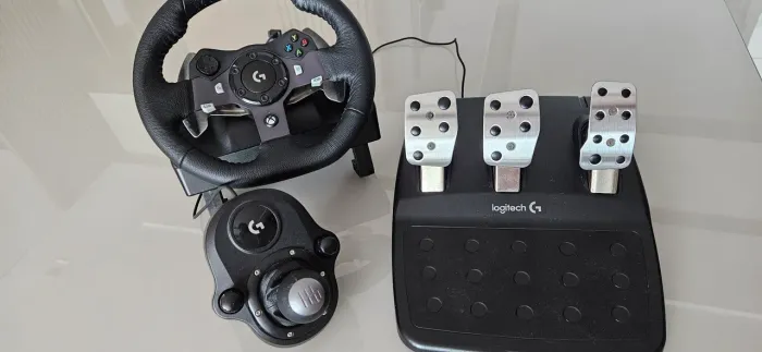 Volante Logitech G920 + câmbio