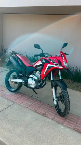 XRE-300 2023 32.000KM