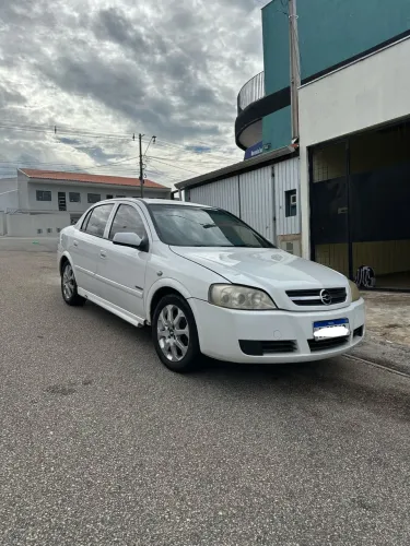Chevrolet Astra Sed. Advant. 2.0 8V MPFI Flexp. 4P 2007