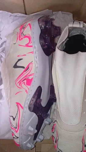 Chuteira botinha meia elástica futebol wave branco/rosa 36BR