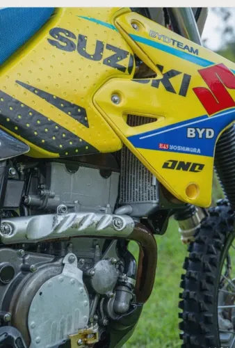 vendendo a moto