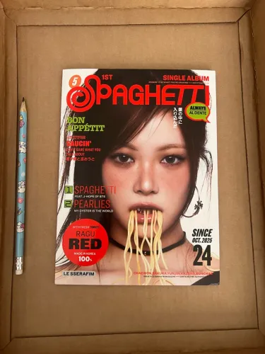 Album Kpop LE SSERAFIM SPAGHETTI ragu red eunchae