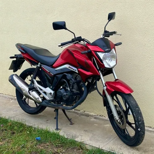 Titan 160