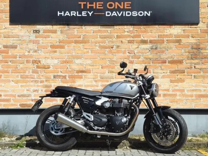 TRIUMPH SPEED TWIN 2025
