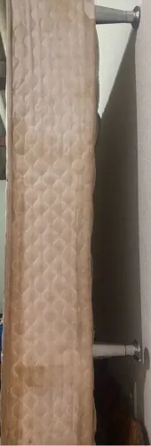 Cama Box ortobom usada 