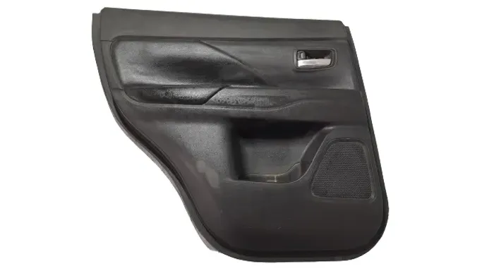 Forro Porta Maçaneta Botão Vidro Tras. Esq. Outlander 13/15 Preto