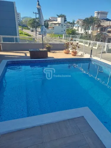 Casa 4 Quartos com Piscina - Pedra Branca