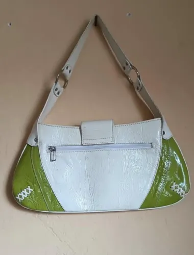 Bolsa feminina em couro