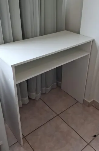 Mesinha de escritório