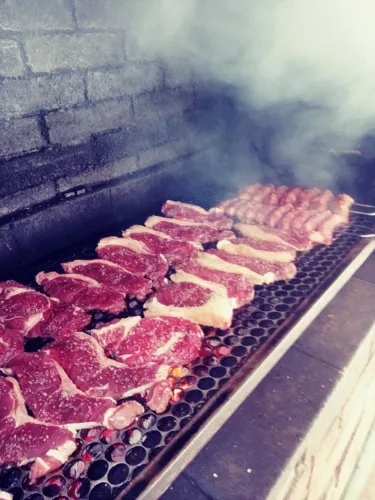 CHURRASQUEIRO
