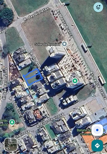 Terreno Plano 360m² Excelente Localização - Pedra Branca