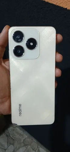 Realme C61