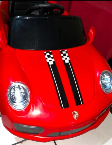 Carrinho infantil elétrico! 