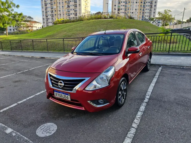 Nissan Versa SL 1.6 16V Flexstart 4P Aut. 2017