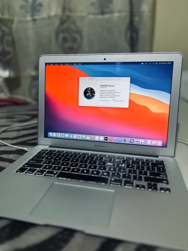 MACBOOK AIR 13