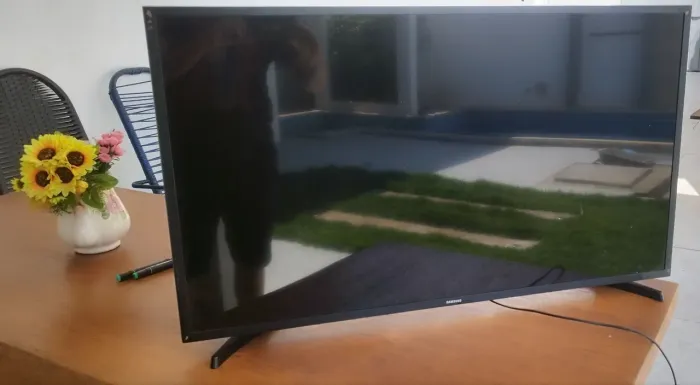 SMART TV 42"