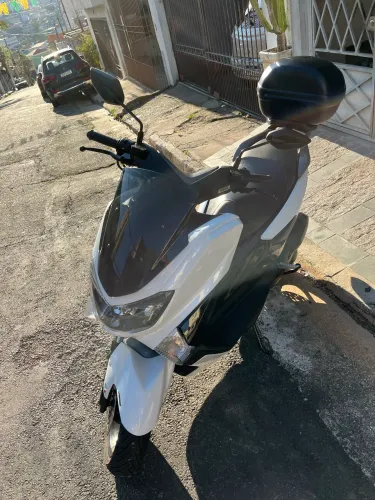 Yamaha Nmax 2019 baixa quilometragem