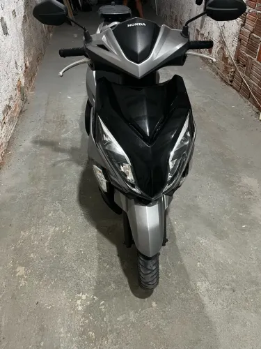 Vende-se elite 125