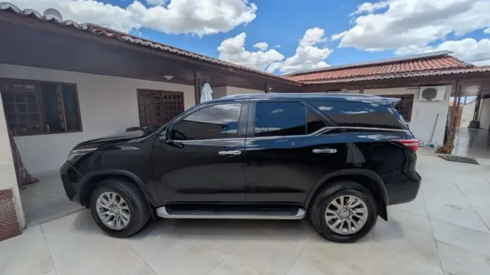 Toyota Hilux SW4 SRX 4X4 2.8 TDI 16V Dies. Aut. 2022