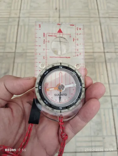 Bússola Suunto ( Finland)