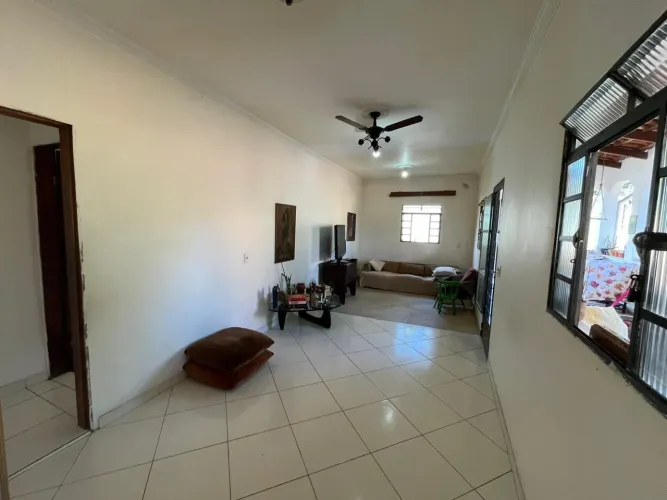 Casa,3 Dormitorio(s) bairro Braúnas